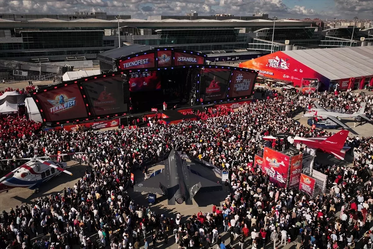 TEKNOFEST 2023: Selçuk Bayraktar'dan Gelecek İçin Umut Dolu Mesaj