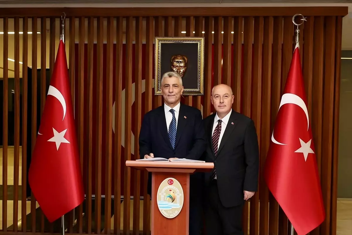 Ticaret Bakanı Ömer Bolat Denizli'de Ziyaretlerde Bulundu