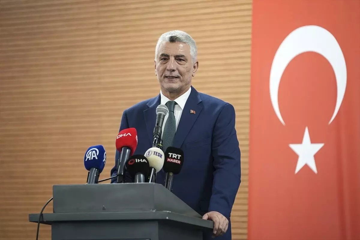 Ticaret Bakanı Bolat, TESK Marmara Bölgesi toplantısında konuştu Açıklaması