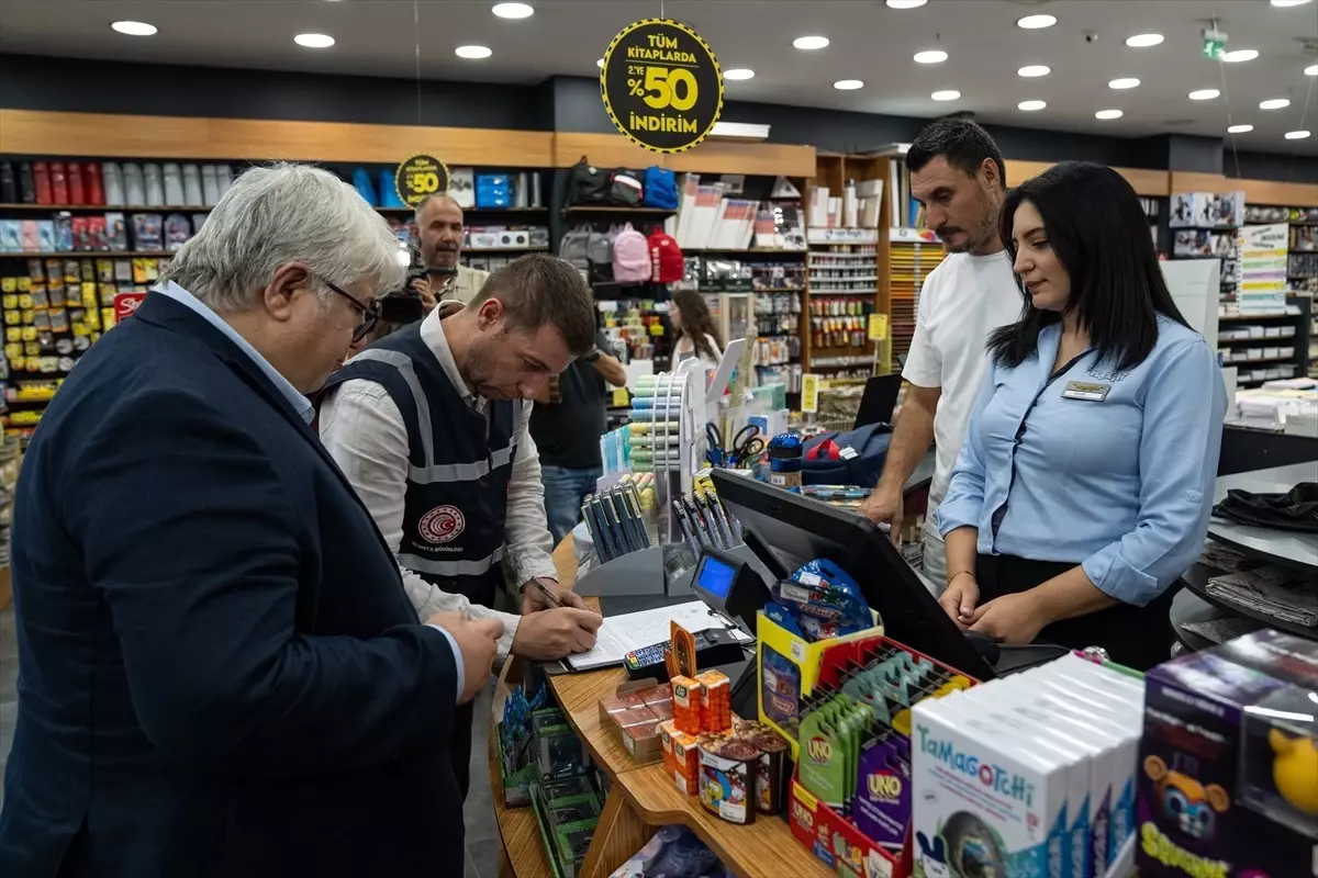 Ticaret Bakanlığı, Kırtasiye Ürünlerine Denetim Yapıyor