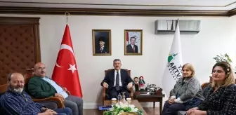 Artvin Valisi, İnternet Gazeteciliği Derneği Başkanı ile Bir Araya Geldi