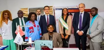 TİKA, Gabon'da Kadın ve Gençlere Yönelik Dikiş Atölyesine Destek Verdi