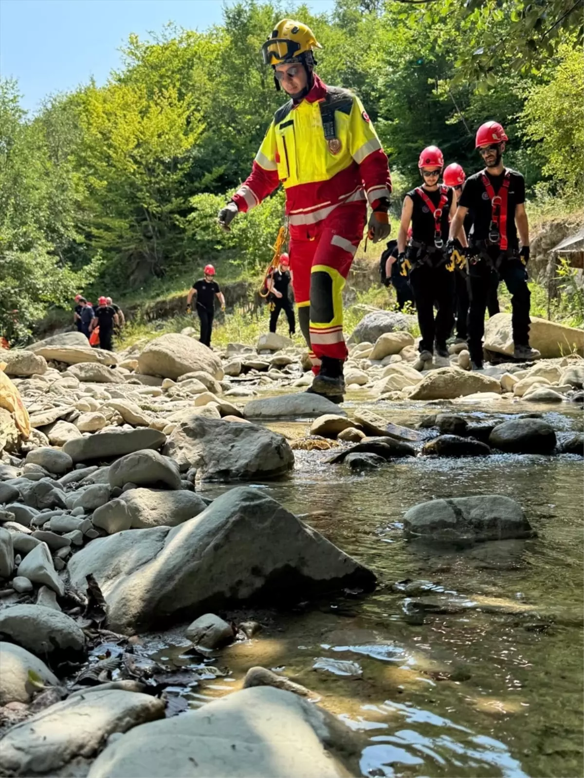 Gürcistan'da Doğada Arama ve Kurtarma Eğitimi Düzenlendi