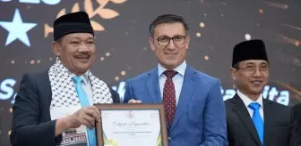 TİKA, Endonezya'da 'Uluslararası En İyi Kurumsal Partner' Ödülünü Kazandı