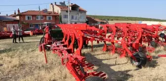Kütahya'da Kooperatifle Modern Tarım Makineleri Kazandırıldı