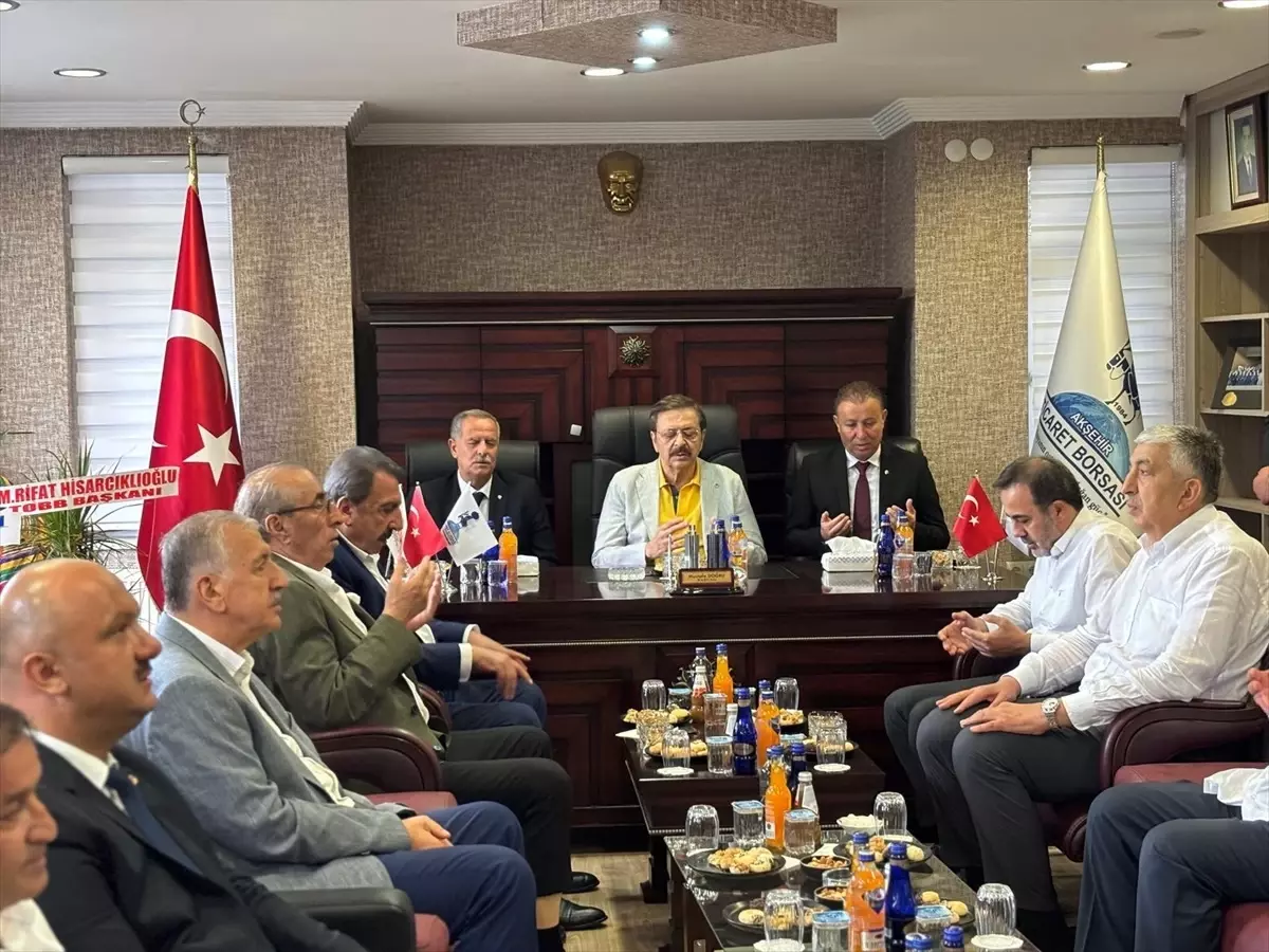 TOBB Başkanı Hisarcıklıoğlu'ndan Mustafa Doğru'ya Taziye Ziyareti