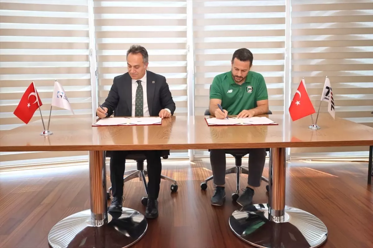 TOGÜ ve TÜİK Arasında Akademik İşbirliği Protokolü İmzalandı