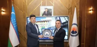 Rektör Yılmaz Özbekistan'da Akademik İş Birliği İçin Ziyarette Bulundu