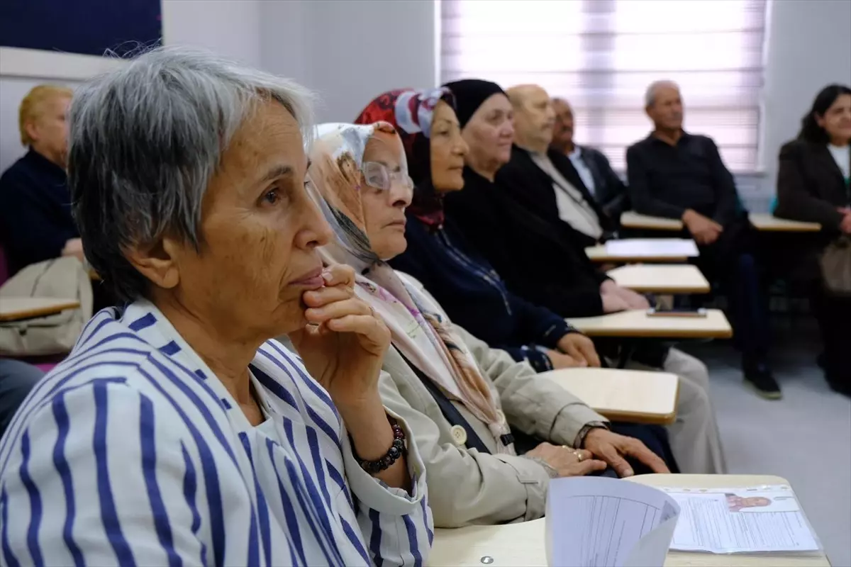 TOGÜ Tazelenme Üniversitesi 2025-2026 Kayıt ve Tanışma Toplantısı Düzenlendi