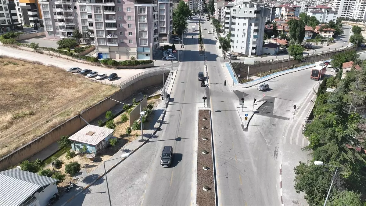 Tokat-Sivas Bağlantı Yoluna Kontrollü Kavşak Düzenlemesi