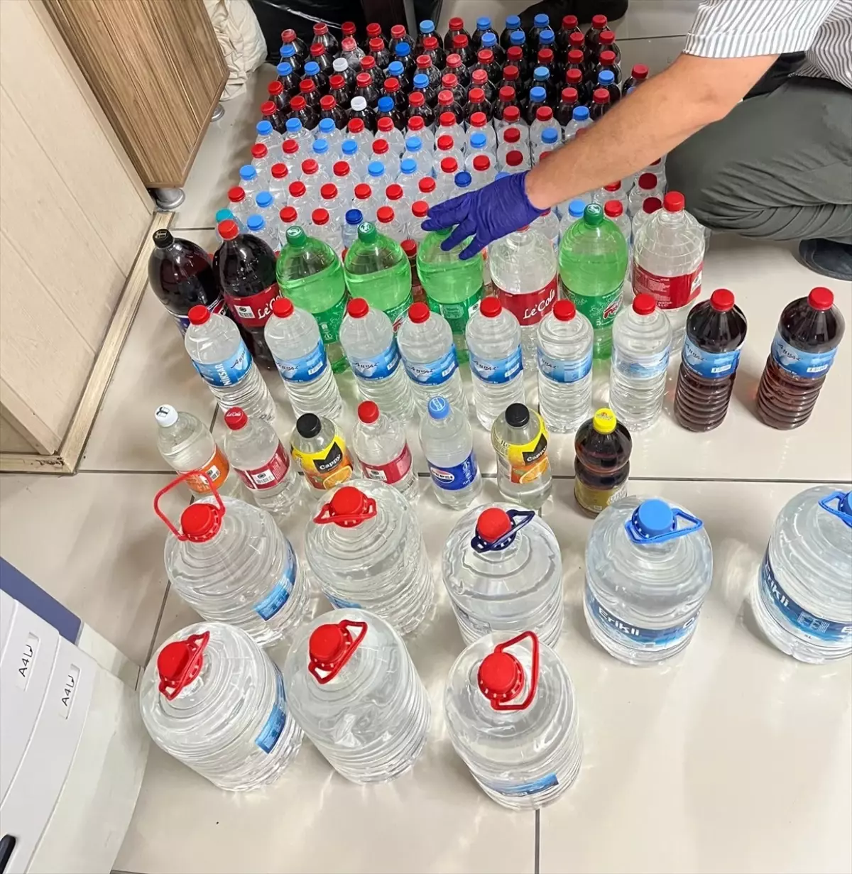 Niksar'da 68 Litre Kaçak Alkol Ele Geçirildi