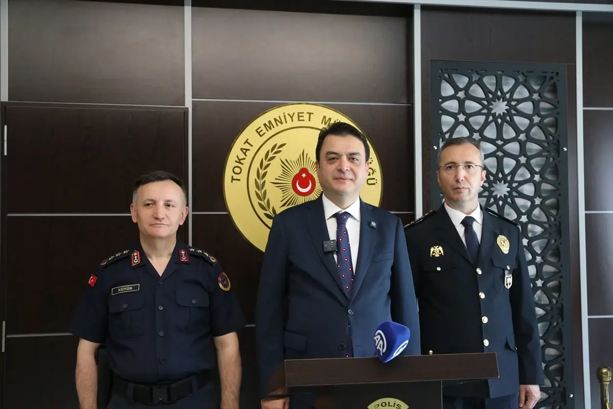 Tokat'ta Asayiş Toplantısı: Güvenlik Tedbirleri ve Operasyonlar Gözden Geçirildi