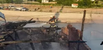 Tokat'ın Erbaa ilçesinde yangın: 4 evde hasar