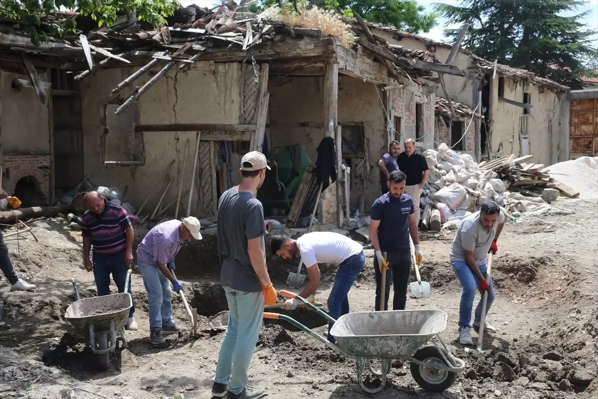 Tokat'ta Roma Dönemine Ait Mozaik İçin Kazı Çalışması Başlatıldı