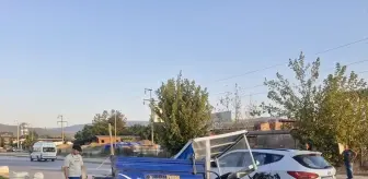Tokat'ta otomobille çarpışan tarım aracının sürücüsü yaralandı