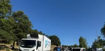 Tokat'ta Trafik Kazası: İki Kişi Hayatını Kaybetti, Üç Yaralı