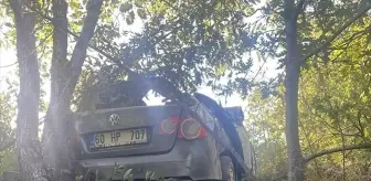 Tokat'ta yoldan çıkan otomobilin sürücüsü yaralandı