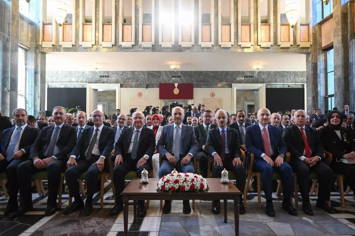 Trabzon'a İstiklal Madalyası Takdim Töreni