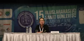 Trabzon'da 15. Uluslararası Sanat Günleri Kapsamında Yazar-Oyuncu Söyleşisi