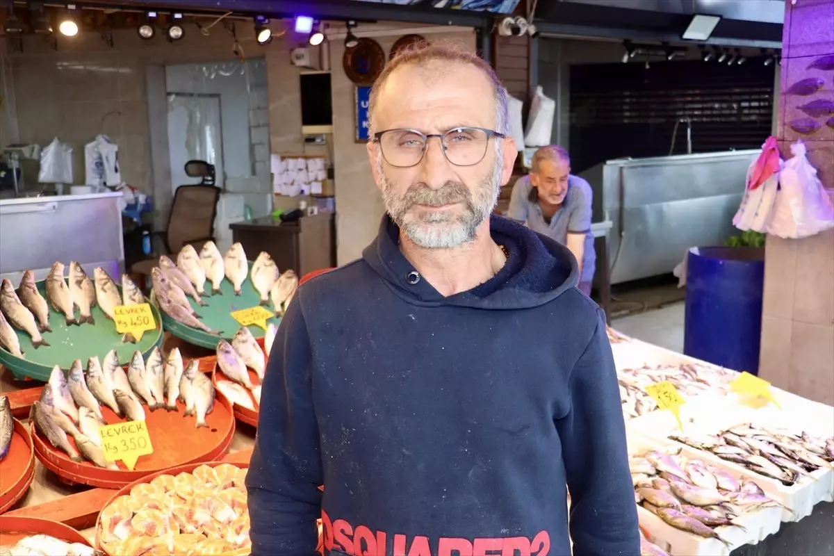 Trabzon'da Balık Bolluğu Esnafı Sevindiriyor