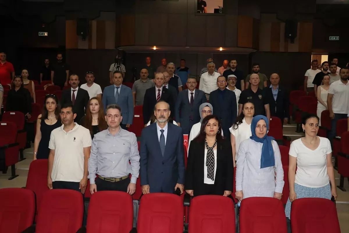 Trabzon'da 'Bellekten Dijitale Trabzon Tarihi Yapı Mirası' projesinin kapanış toplantısı yapıldı