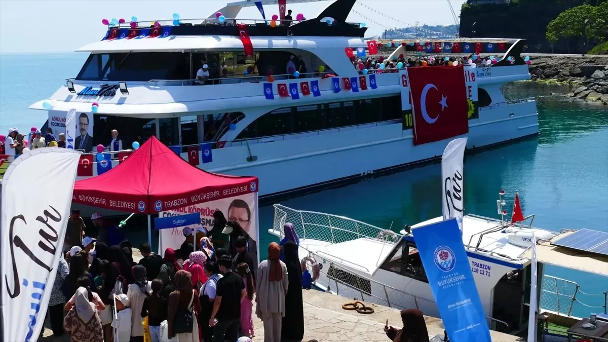 Trabzon'da Özel Gereksinimli Çocuklar İçin Gemi Turu Düzenlendi