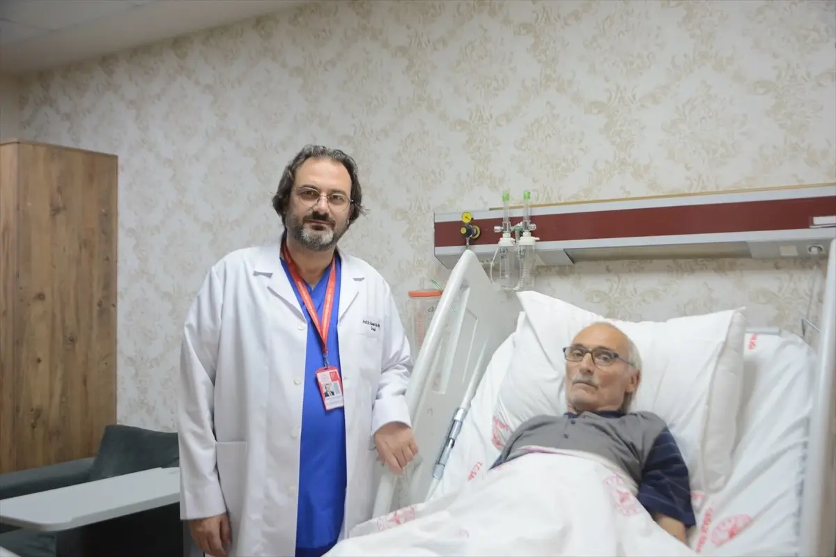 Kanser Tümörü Başarılı Ameliyatla Alındı