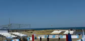 Trabzon'da Plaj Voleybolu Turnuvası Düzenlendi