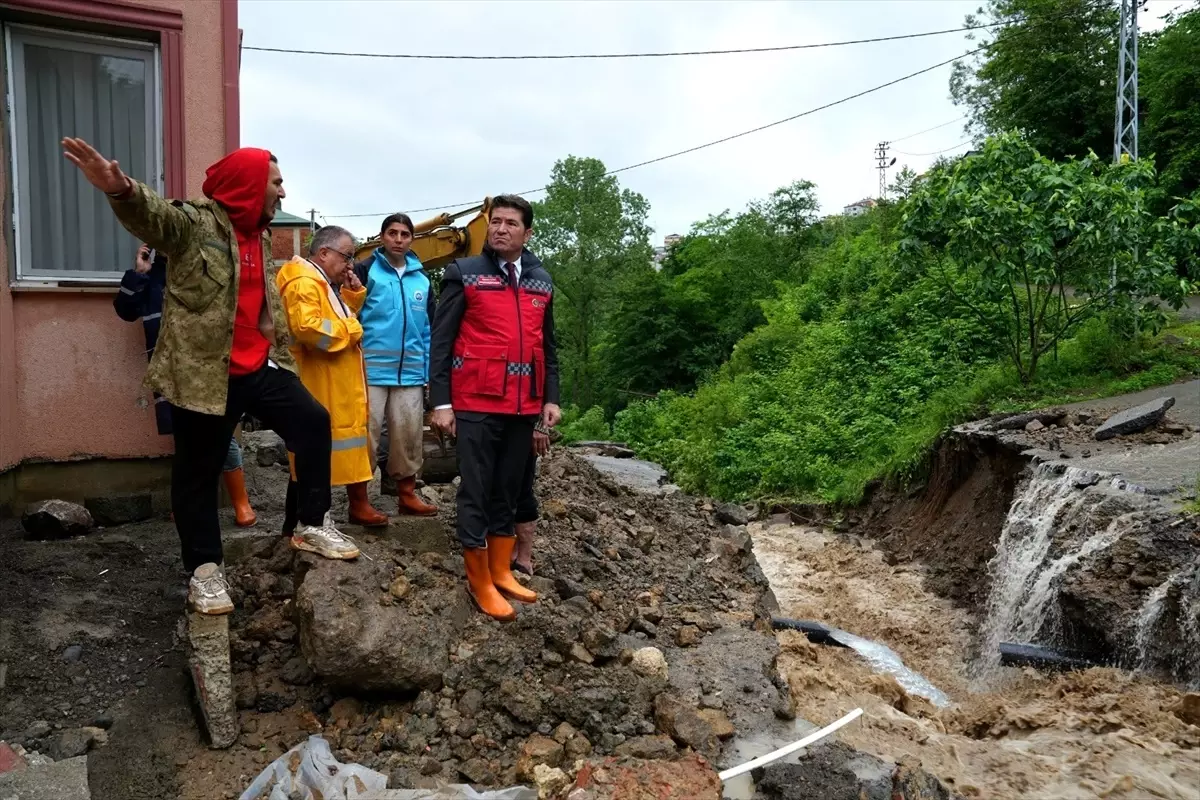Trabzon'da Şiddetli Yağış Sel ve Taşkınlara Neden Oldu