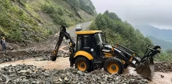 Trabzon'da Yoğun Yağışlara Karşı Önlemler Alınıyor