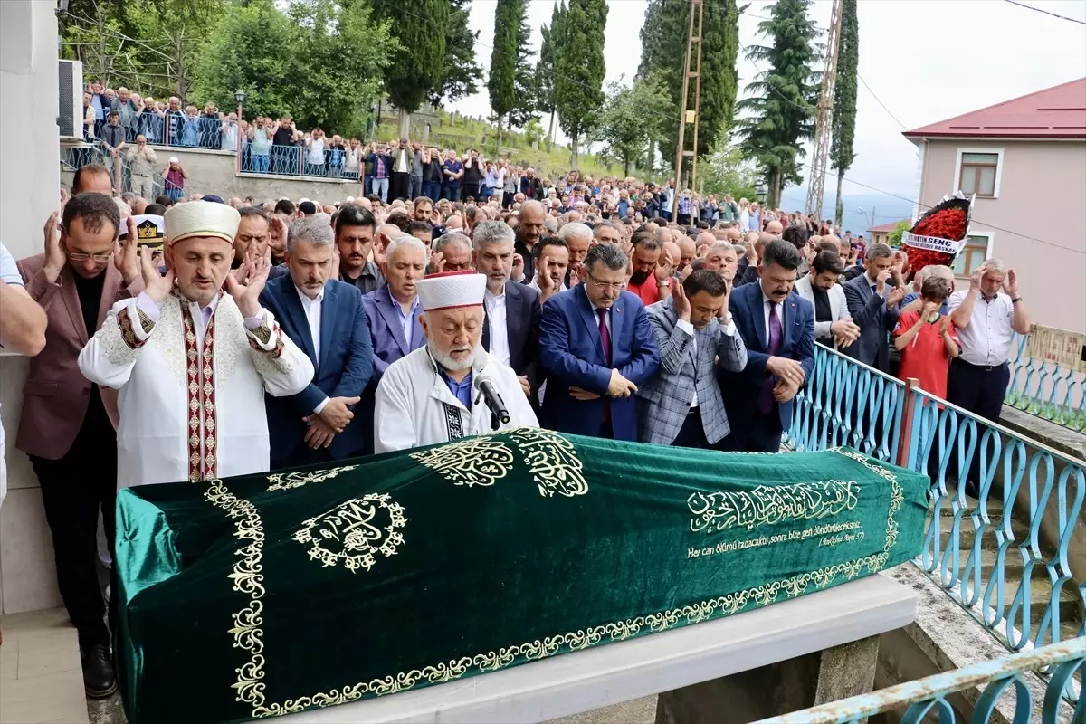Hüseyin Aydın'ın Cenazesi Toprağa Verildi