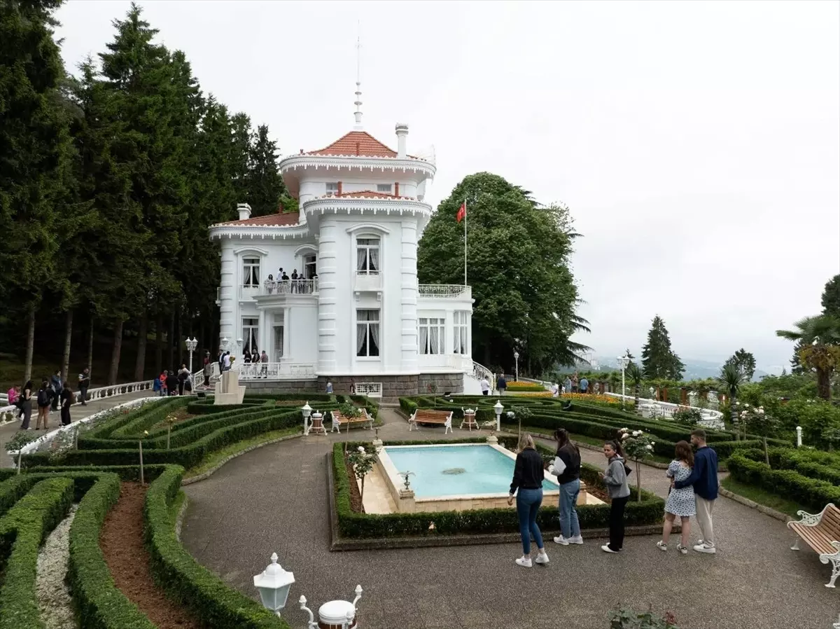 Trabzon'da Tarihi Mekanlara Turist Akını: 317 Bin Ziyaretçi