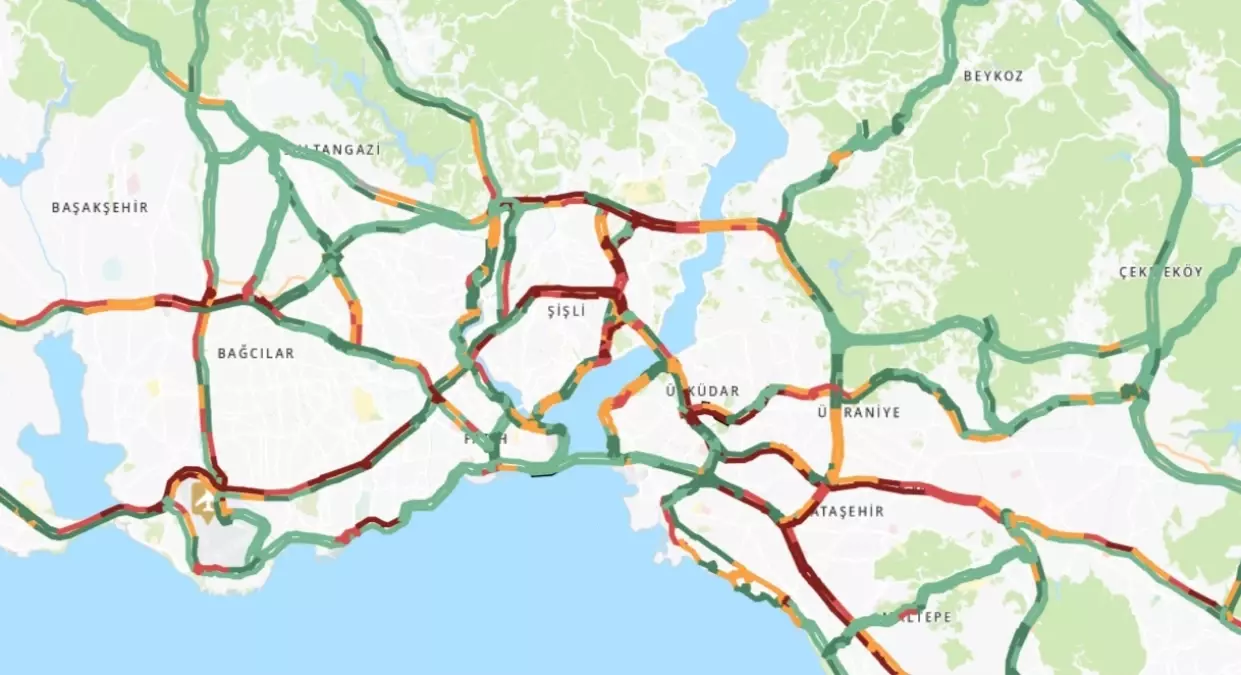 Trafik durumu haritası (CANLI) 26 Mayıs İstanbul'da trafik yoğunluğu yüzde kaç?