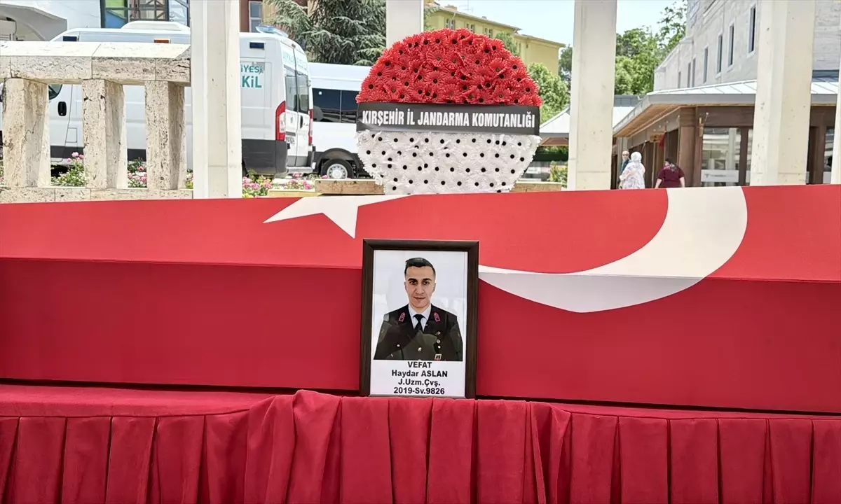 Jandarma Uzman Çavuş Haydar Aslan, Son Yolculuğuna Uğurlandı