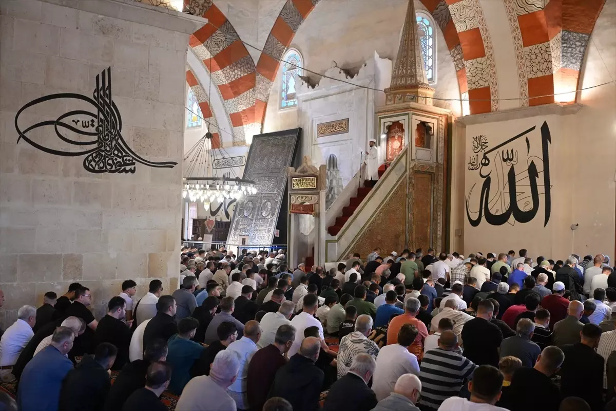 Trakya'da Kurban Bayramı Coşkusu: Camiler Dolduruldu