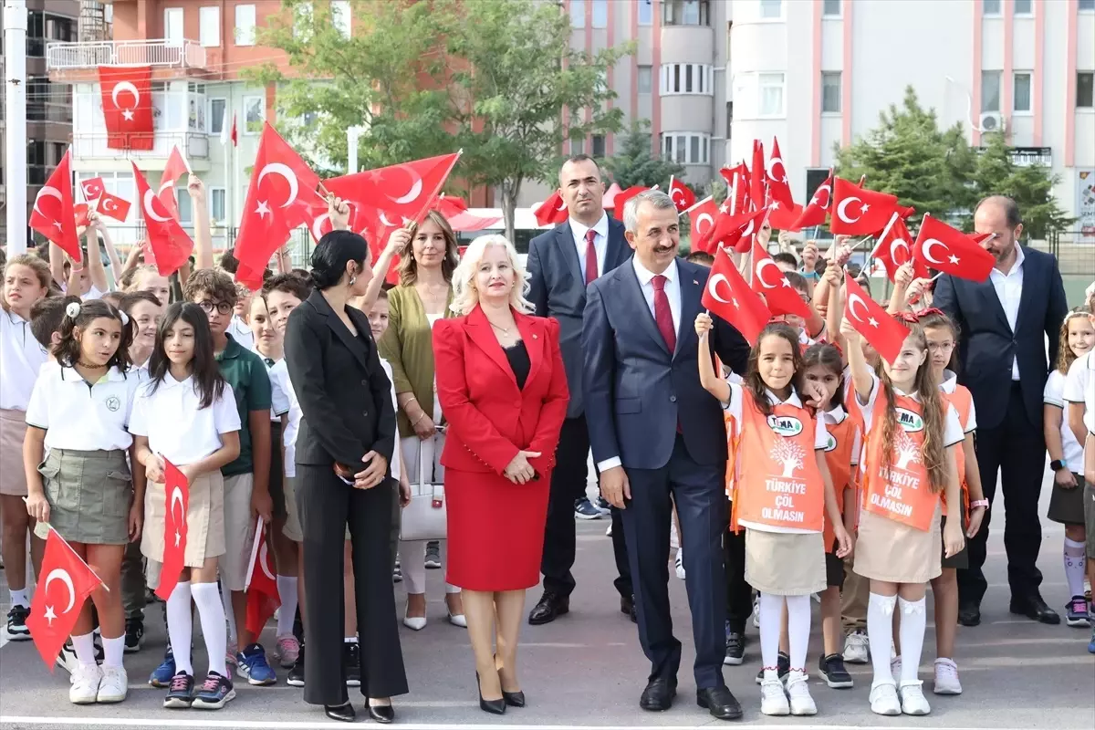 Yeni Eğitim Öğretim Yılına Merhaba: Edirne, Kırklareli ve Tekirdağ'da Törensel Kutlama
