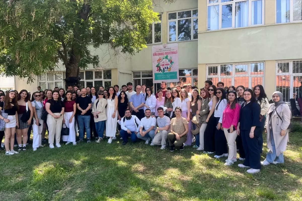 Trakya Üniversitesi'nde Unutulmaz Eğlence Festivali: Sanat ve Neşe Dolu Anlar!