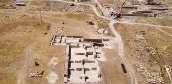 Denizli'deki Tripolis Antik Kentinde İhtişamlı Yeni Villa Bulundu