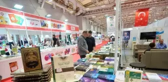 Tüm dünyadan kitapseverler İstanbul'daki Arapça Kitap Fuarı'nda buluştu