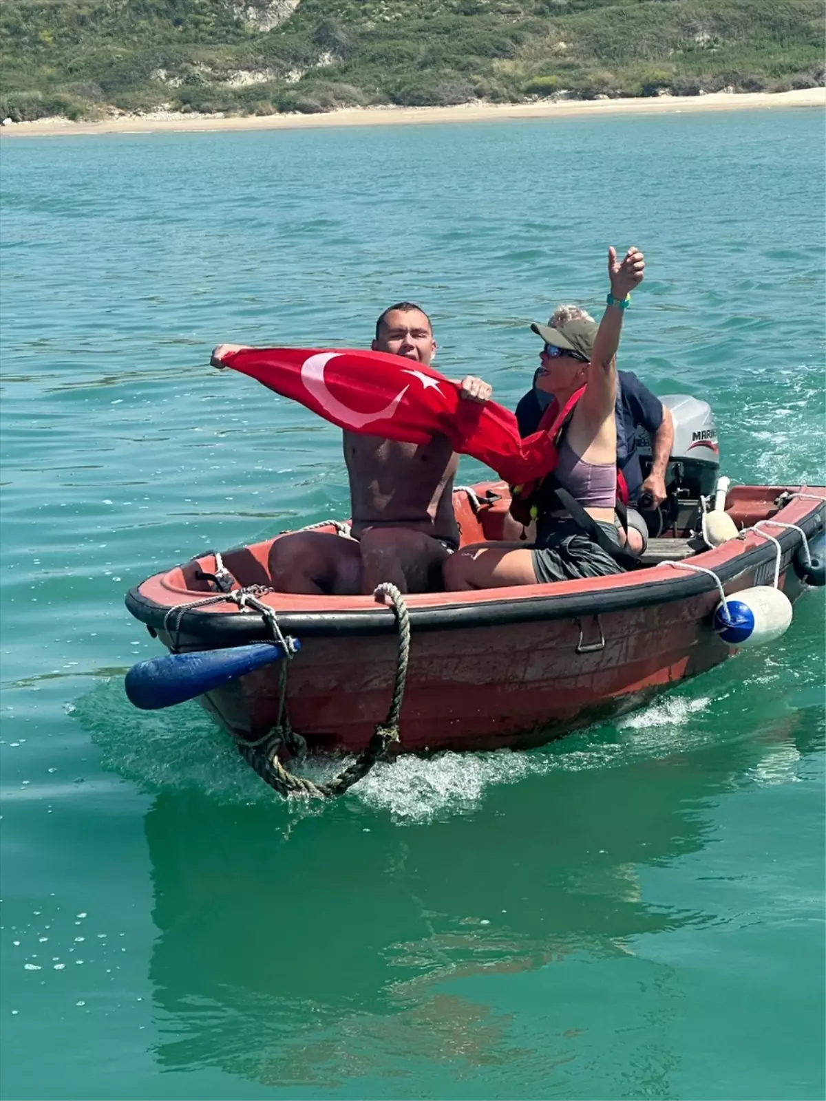 Tuna Tunca, Manş Denizi'ni Geçen İlk Otizmli Türk Sporcu Oldu