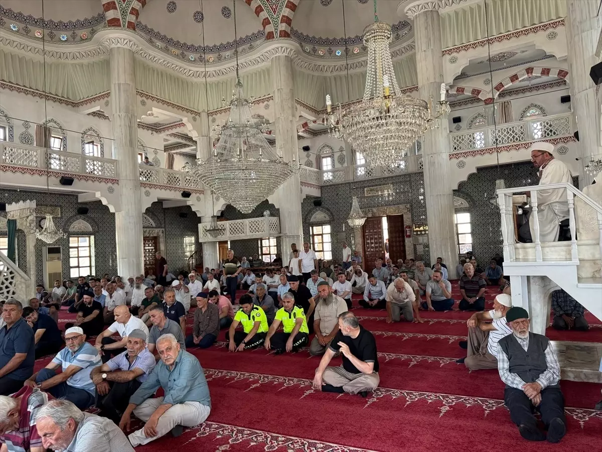 Turhal'da 15 Temmuz şehitleri için mevlit okutuldu