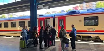 Turistik Karaelmas Ekspresi Zonguldak'a İkinci Kez Ulaştı