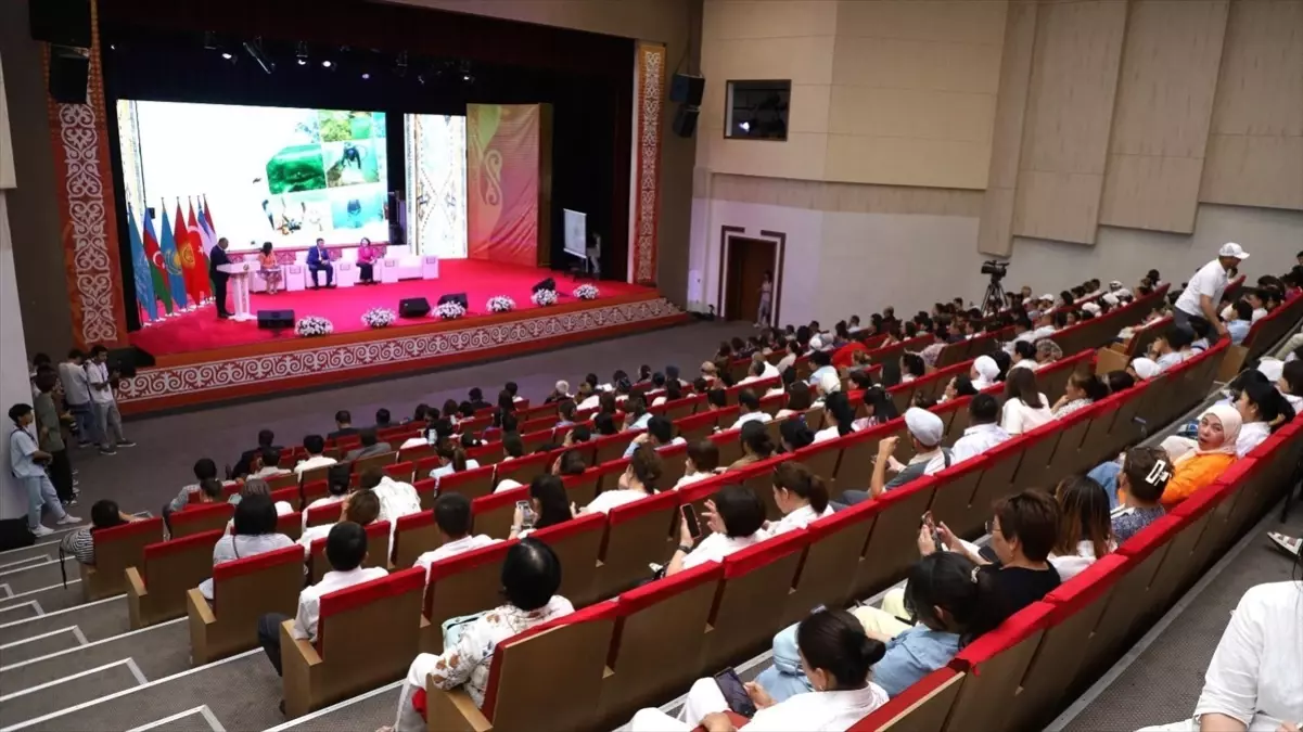 Türk Dünyası Mimarları ve Restoratörleri 2. Uluslararası Sempozyumu Türkistan'da Gerçekleştirildi