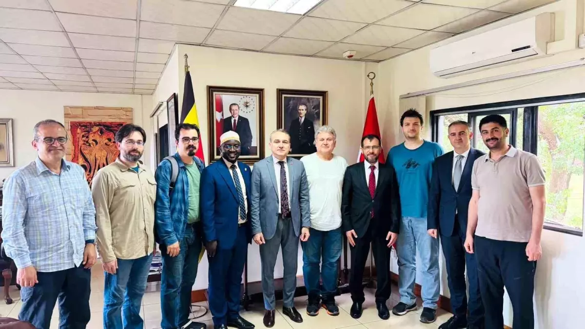 TİKA ve Çare Derneği'nden Uganda'ya Ücretsiz Sağlık Kampı