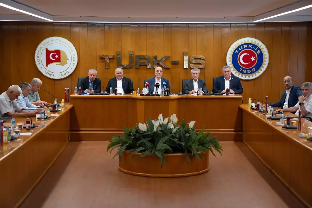 TÜRK-İŞ Başkanı Atalay: Grev, İşçilerin Hakları İçin Araçtır