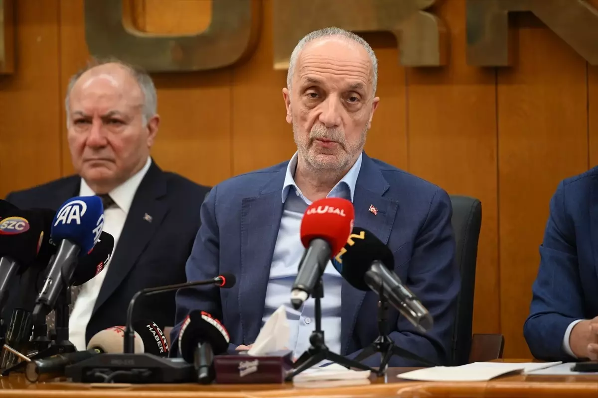 TÜRK-İŞ Başkanı Atalay: Kamu İşçileri için Verilen Zam Teklifi Yetersiz