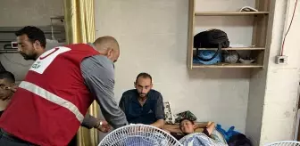 Türk Kızılay Gazze'deki Hastanelere Sıcak Yemek Ulaştırıyor