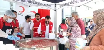 Türk Kızılay Kahramanmaraş'ta Aşure İkramı Düzenledi