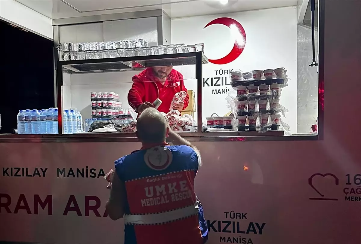 Türk Kızılay, Orman Yangınlarında 288 Bin Kişilik Kumanya Desteği Sağladı
