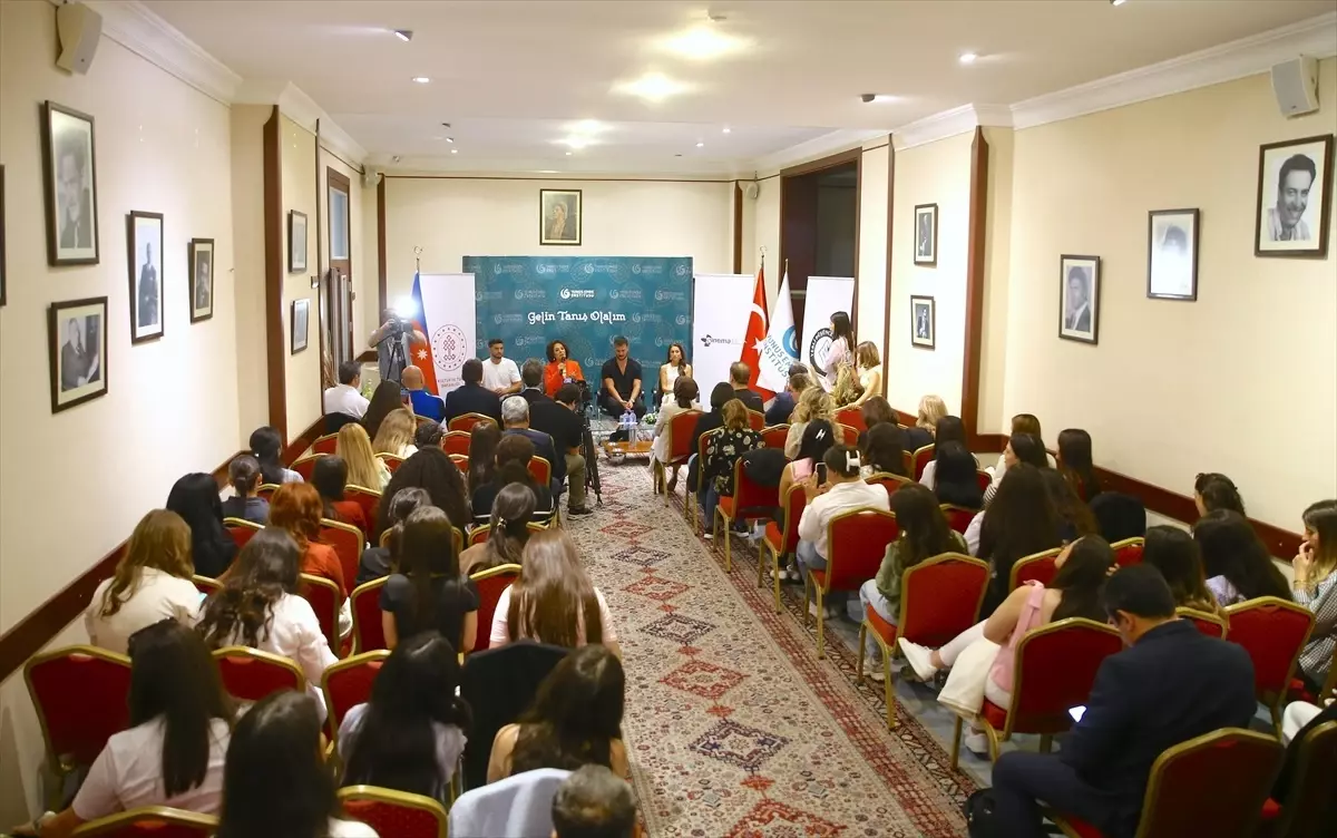 Türkiye-Azerbaycan Türk Film Günleri'nde Sinema Buluşması